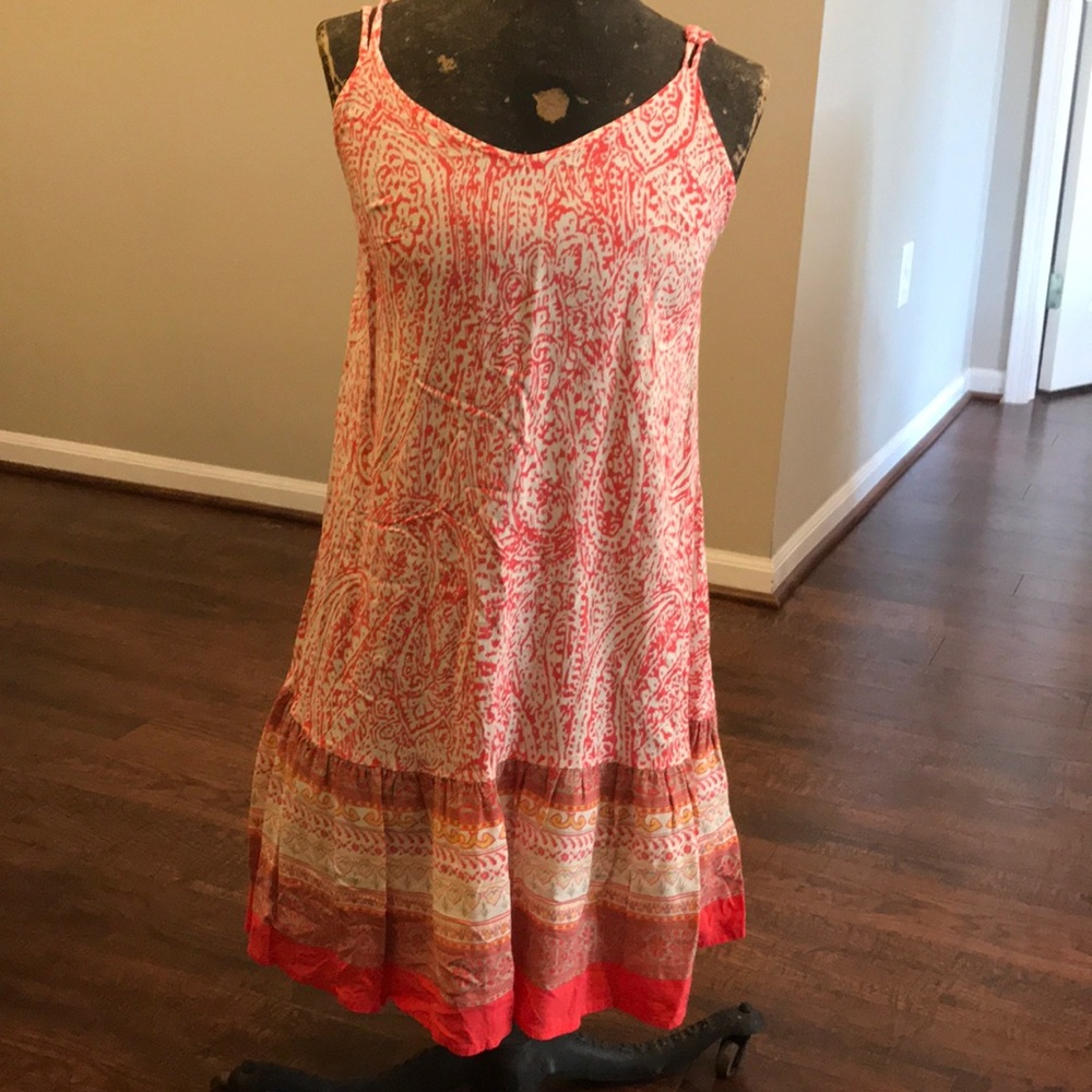 Orange and cream sun dress.
